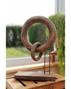 Holzobjekt Kette, zwei Ringe